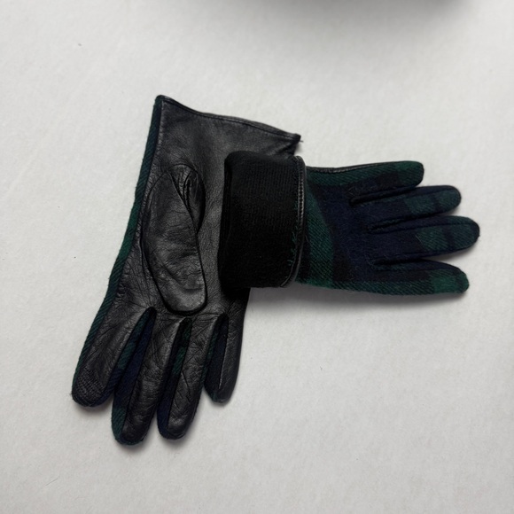 Navy & Hunter Green Plaid Wool & Leather Gloves - Picture 3 of 3